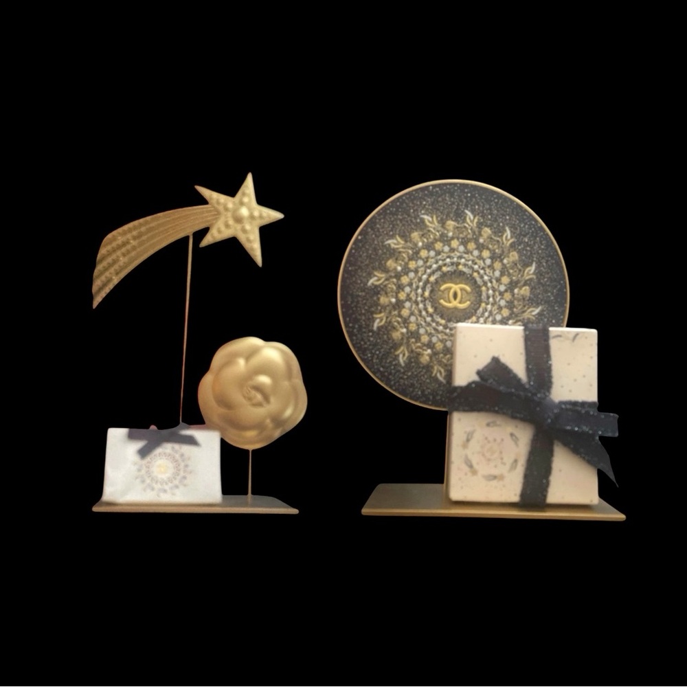 Chanel Winter Constellation Store Display Set
2pc set
